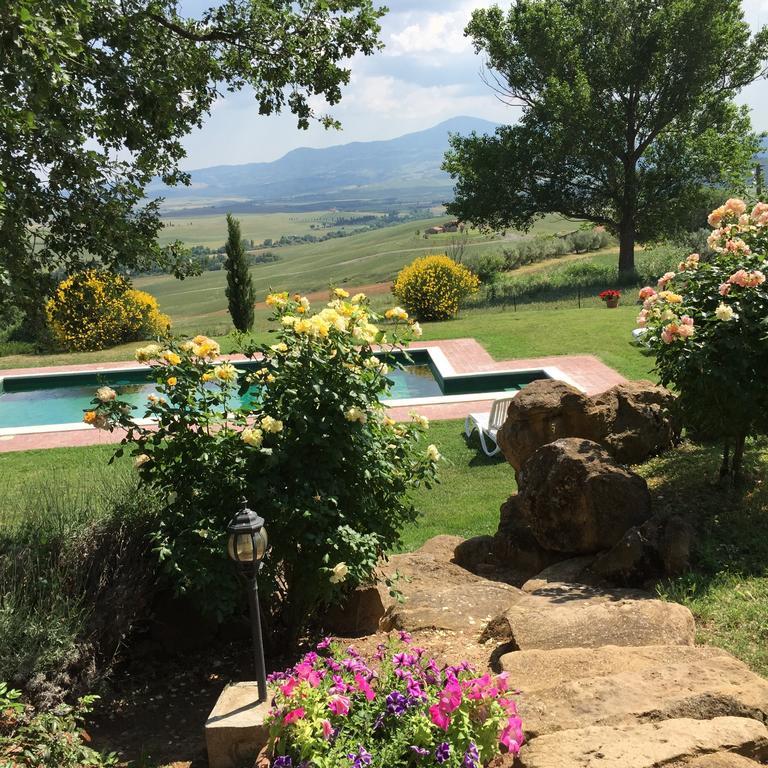 Villa Fonte All'Oppio Con Area Piscina Recintata Pienza Kültér fotó
