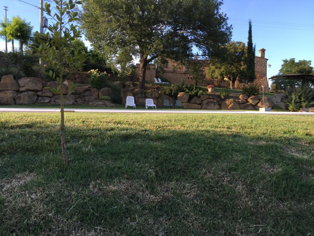 Villa Fonte All'Oppio Con Area Piscina Recintata Pienza Kültér fotó