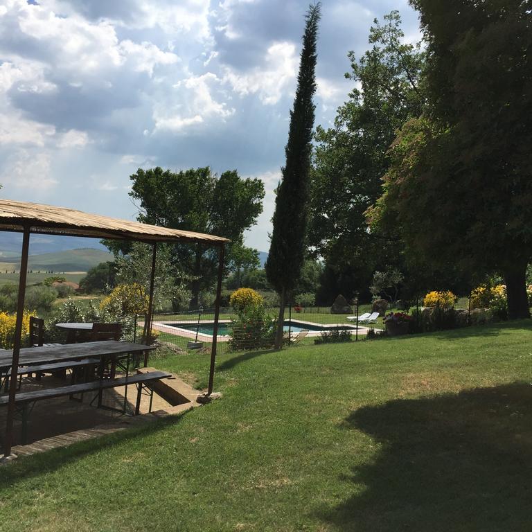 Villa Fonte All'Oppio Con Area Piscina Recintata Pienza Kültér fotó