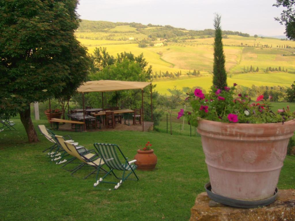 Villa Fonte All'Oppio Con Area Piscina Recintata Pienza Kültér fotó